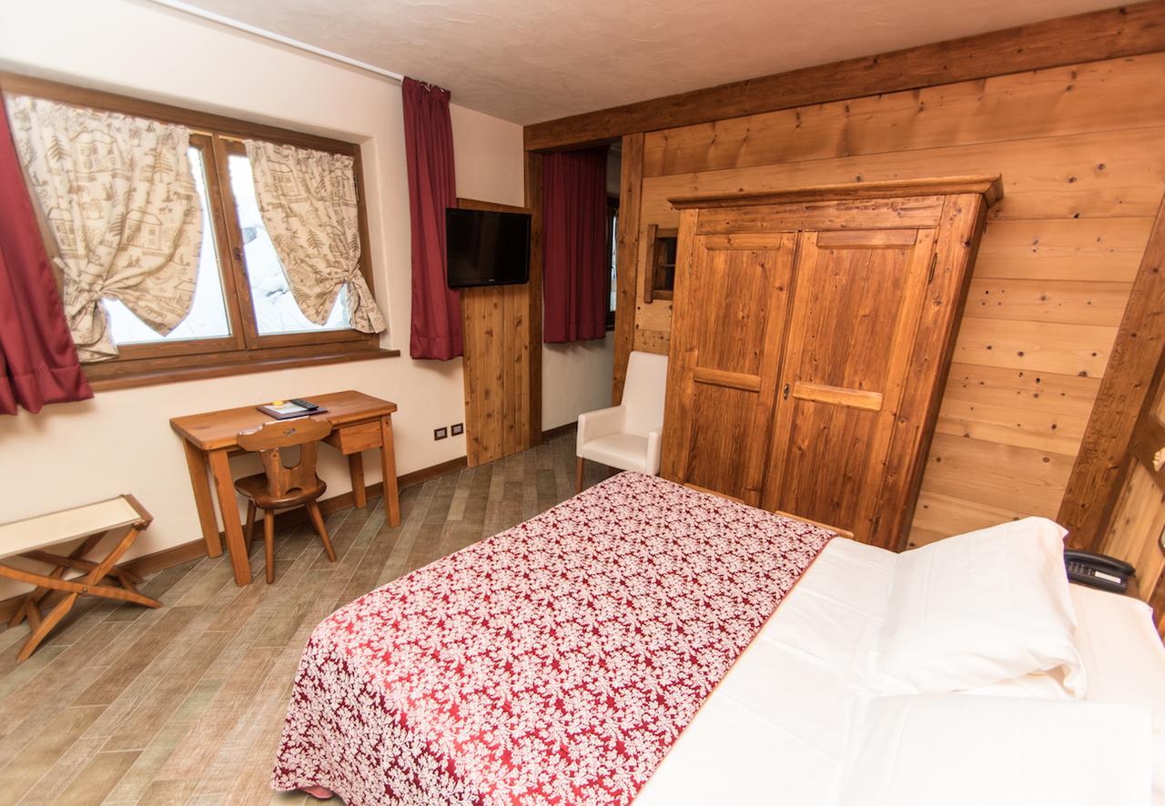 Limone Palace Aparthotel Limone Piemonte Dış mekan fotoğraf