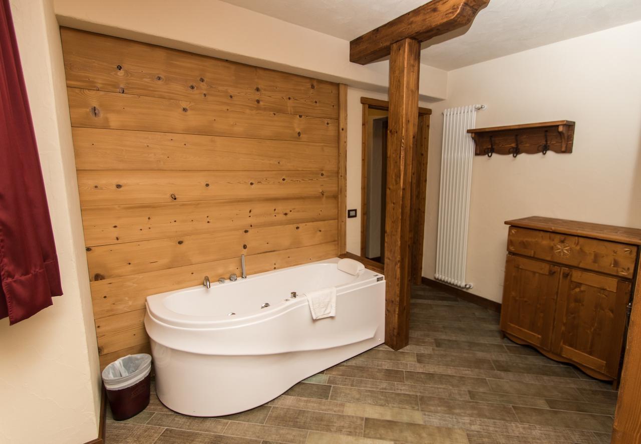 Limone Palace Aparthotel Limone Piemonte Dış mekan fotoğraf