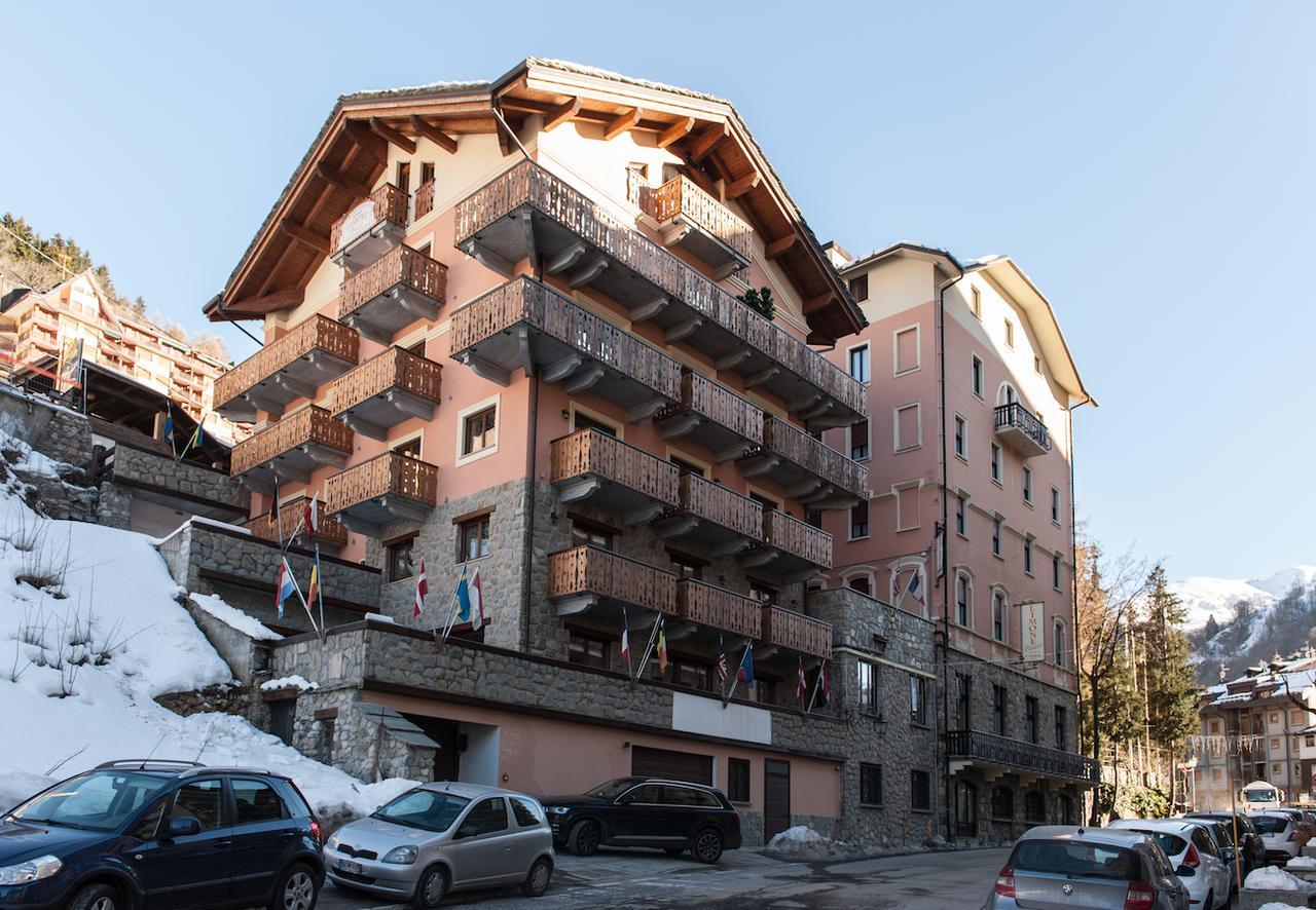 Limone Palace Aparthotel Limone Piemonte Dış mekan fotoğraf