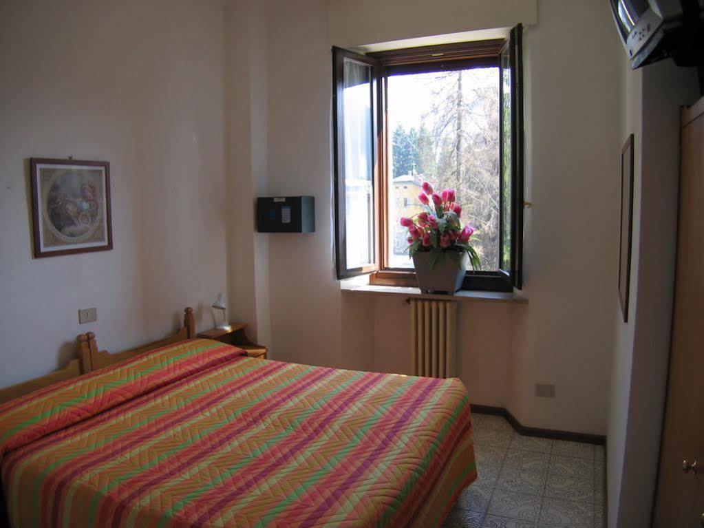 Limone Palace Aparthotel Limone Piemonte Dış mekan fotoğraf